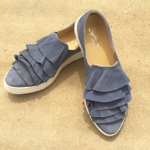 Anthro Seychelles Quake blue suede slip on shoes